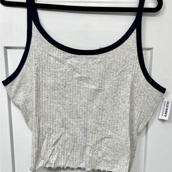 NWT OLD NAVY Women’s Plus cropped Tank Top - Picture 6 of 9